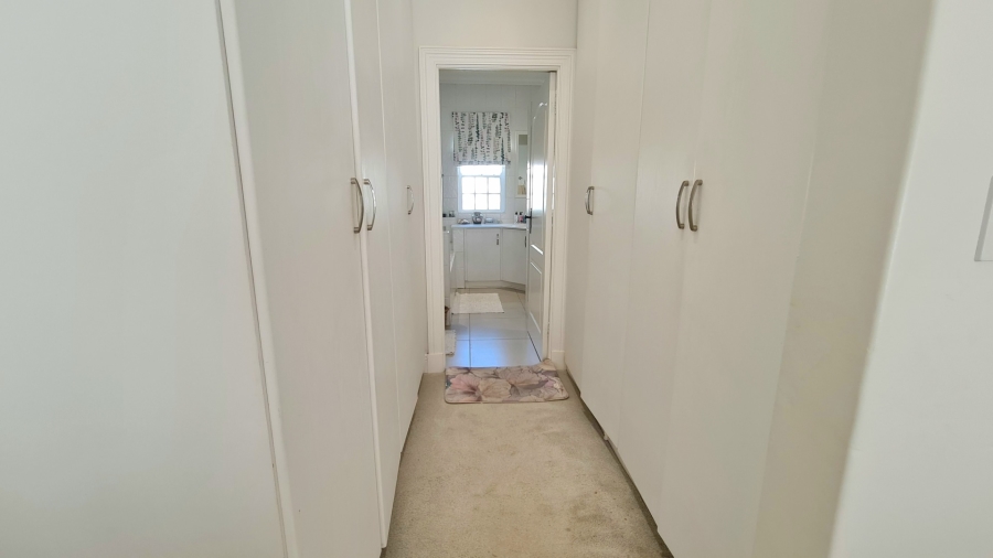 3 Bedroom Property for Sale in River Club Western Cape